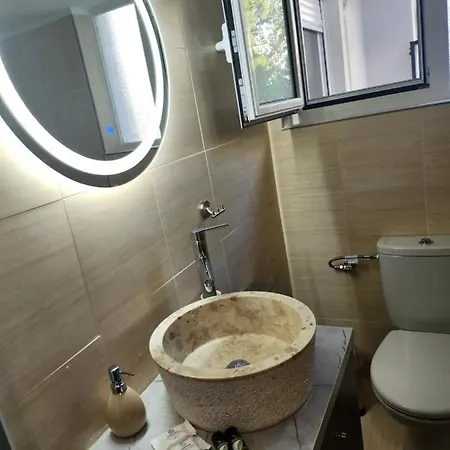Small Luxury Apartment Anavyssos Esterno foto