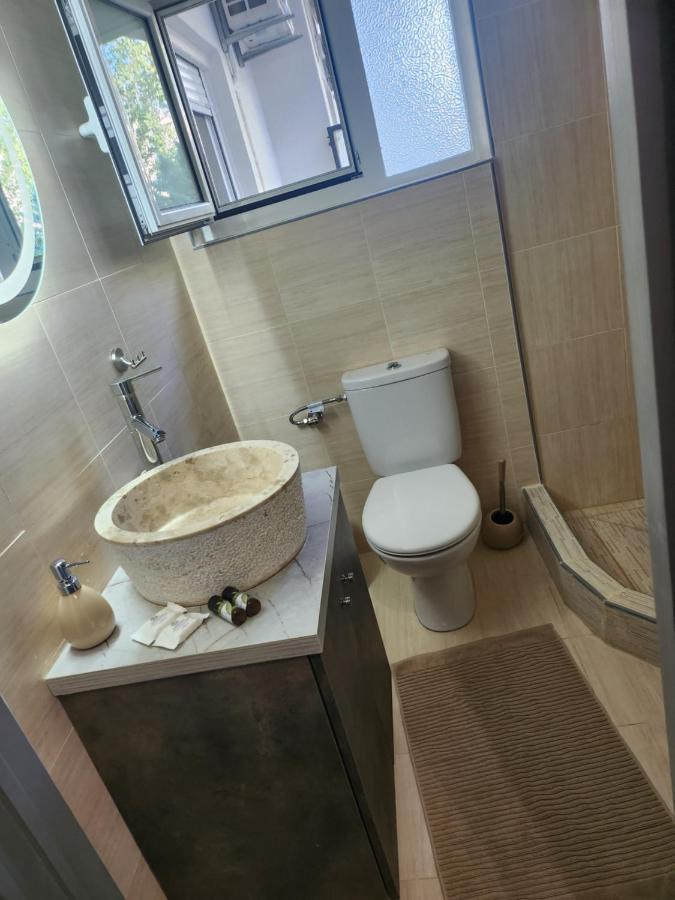 Small Luxury Apartment *